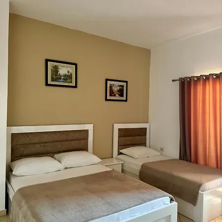 Spiro Hotel Ksamil