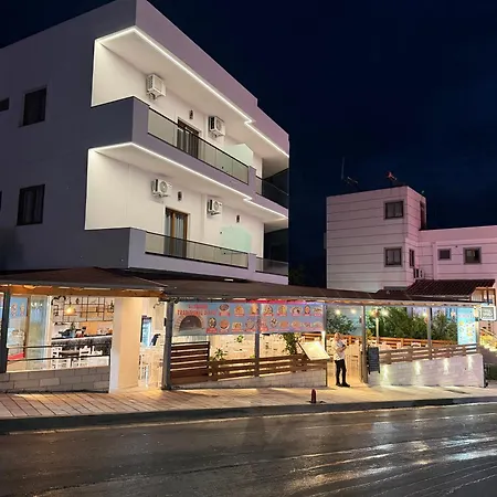 Spiro Hotel Ksamil