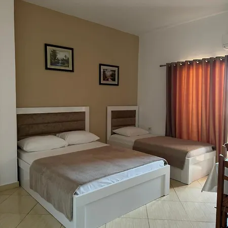 Spiro Hotel Ksamil