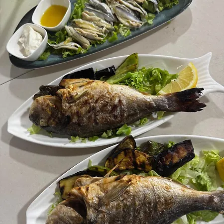 ホテル Spiro クサミル