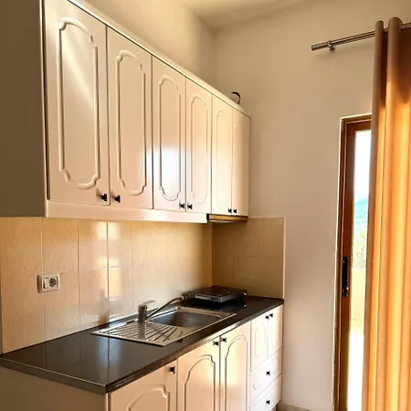 ホテル Spiro クサミル