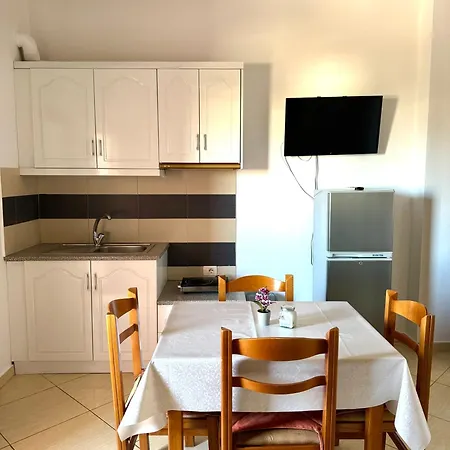 ホテル Spiro クサミル